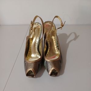 BCBGirl Ebony Snake Skin Womens heels 9.5B Pre Owned